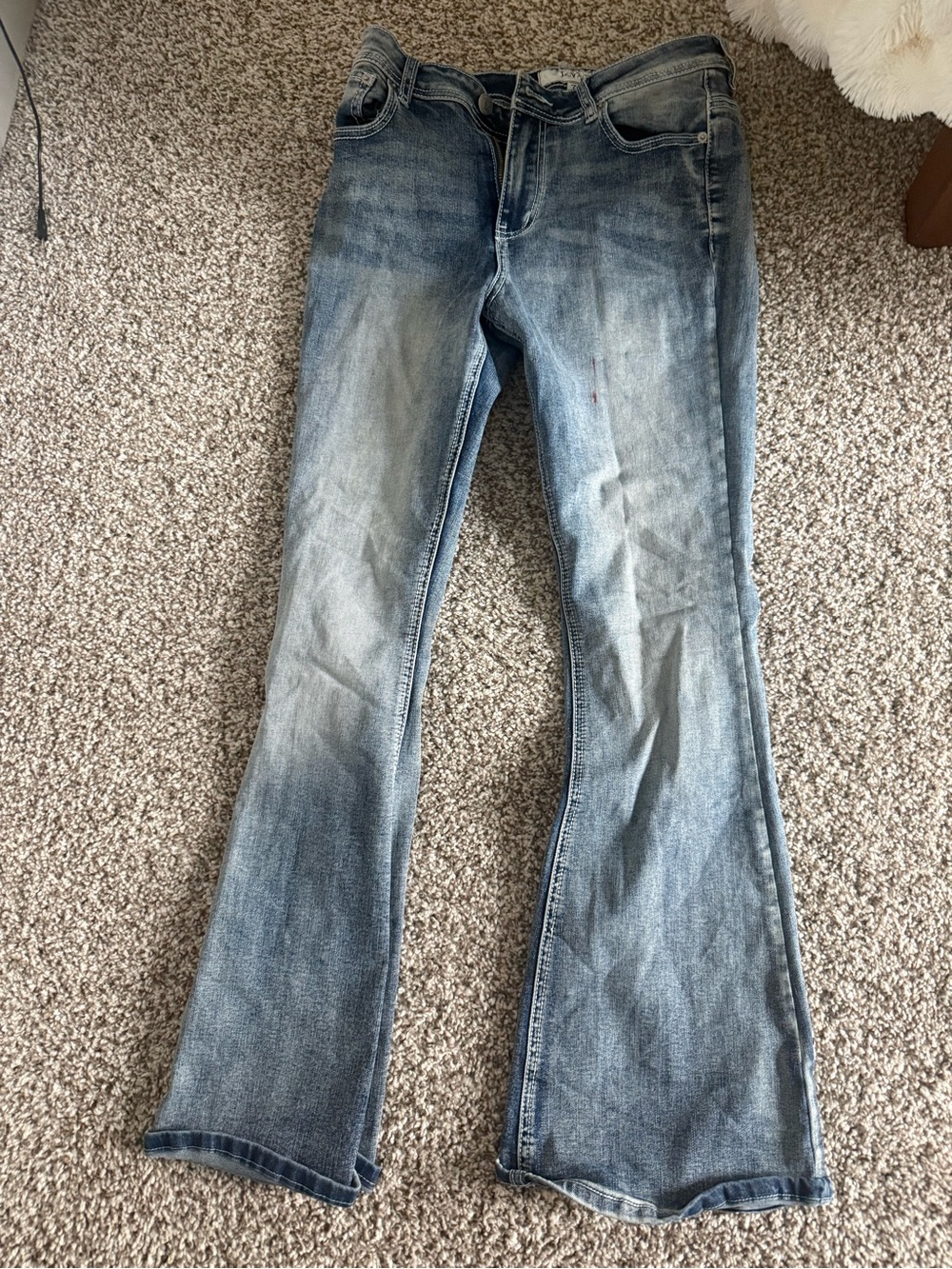 Women's Light Blue Flare Jeans - Vintage Wash Bootcut
